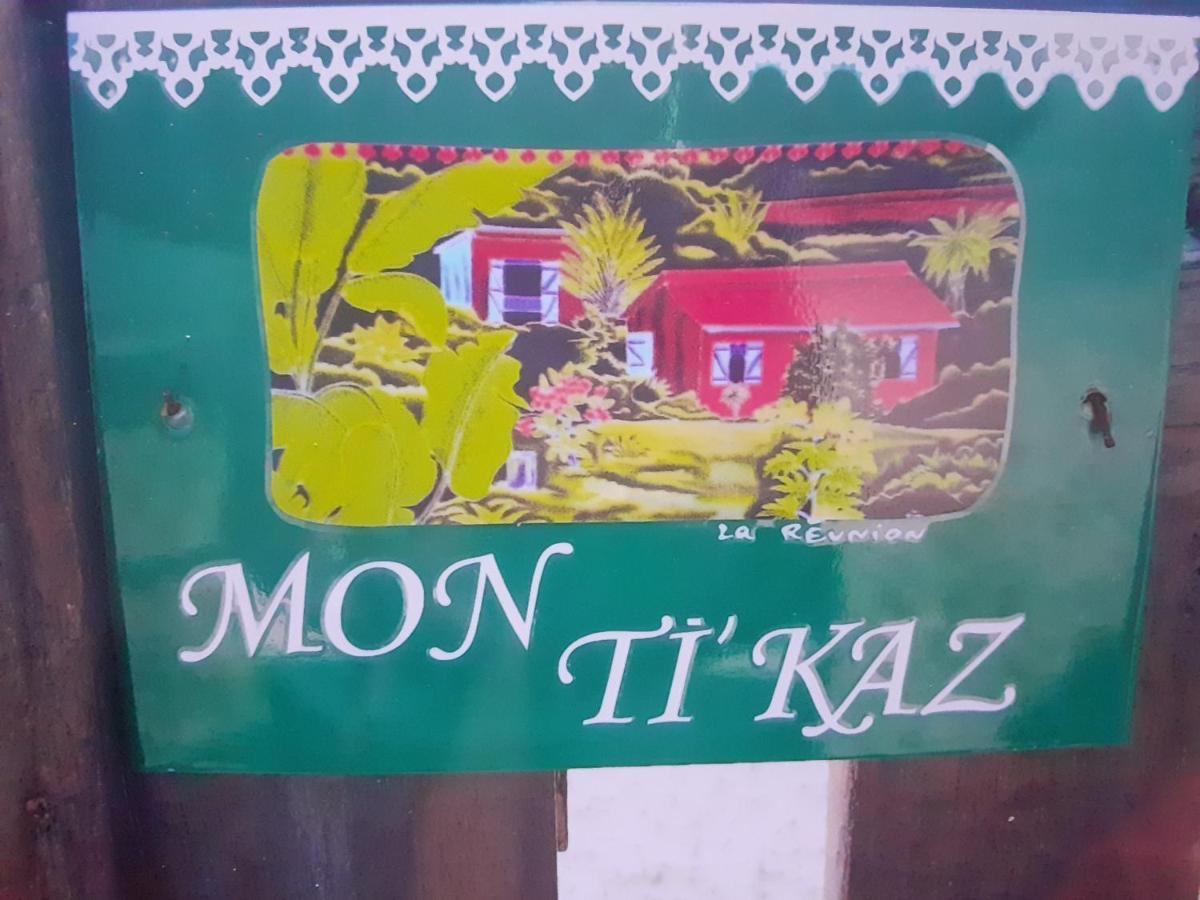 Peti Kaz Hotel Saint-Seurin-sur-l'Isle Ngoại thất bức ảnh